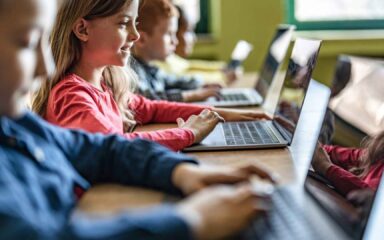 students using the computers